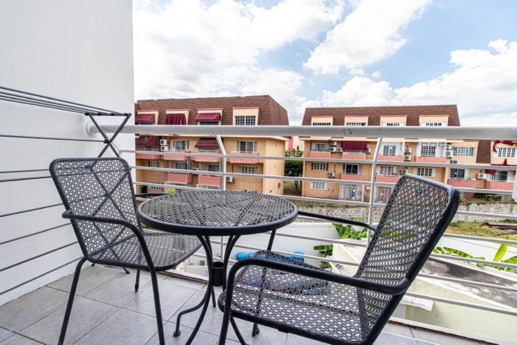 The Millennial Place Kingston Exterior photo